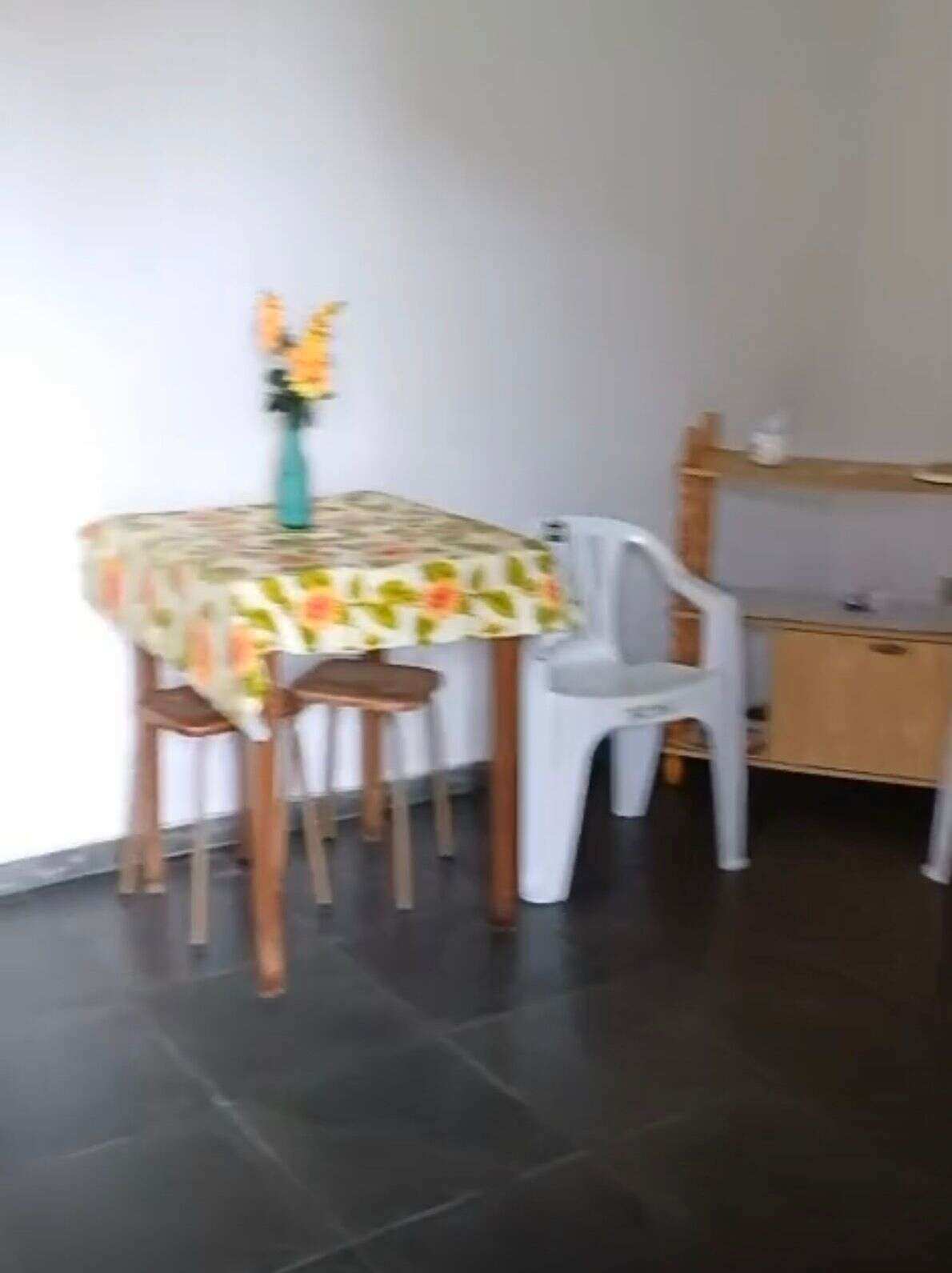  - Apartamento à venda em Araruama, Bananeiras (Iguabinha), com 1 quarto, 50m²
