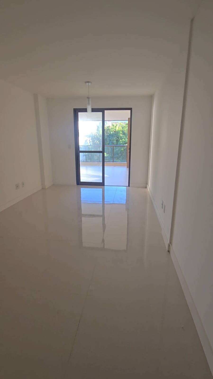 Apartamento à venda em Rio de Janeiro, Recreio dos Bandeirantes, com 3 quartos, 112m² - Imóveis Montalvão