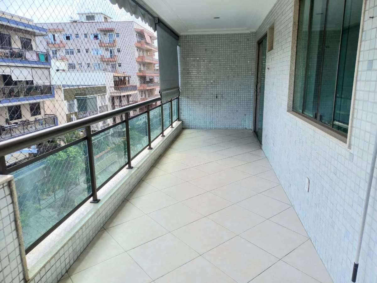 Apartamento à venda com 3 quartos, 106m² - Vila Valqueire,Rio de Janeiro