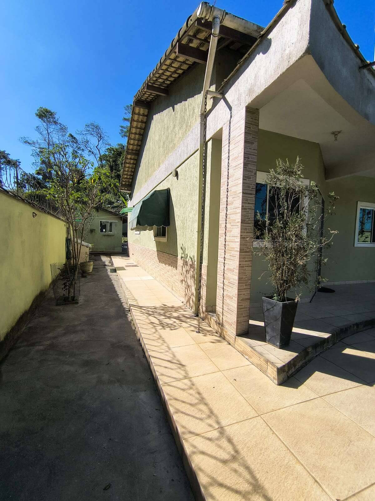  - Casa à venda em Maricá, Chácaras de Inoã (Inoã), com 2 quartos, 160m²