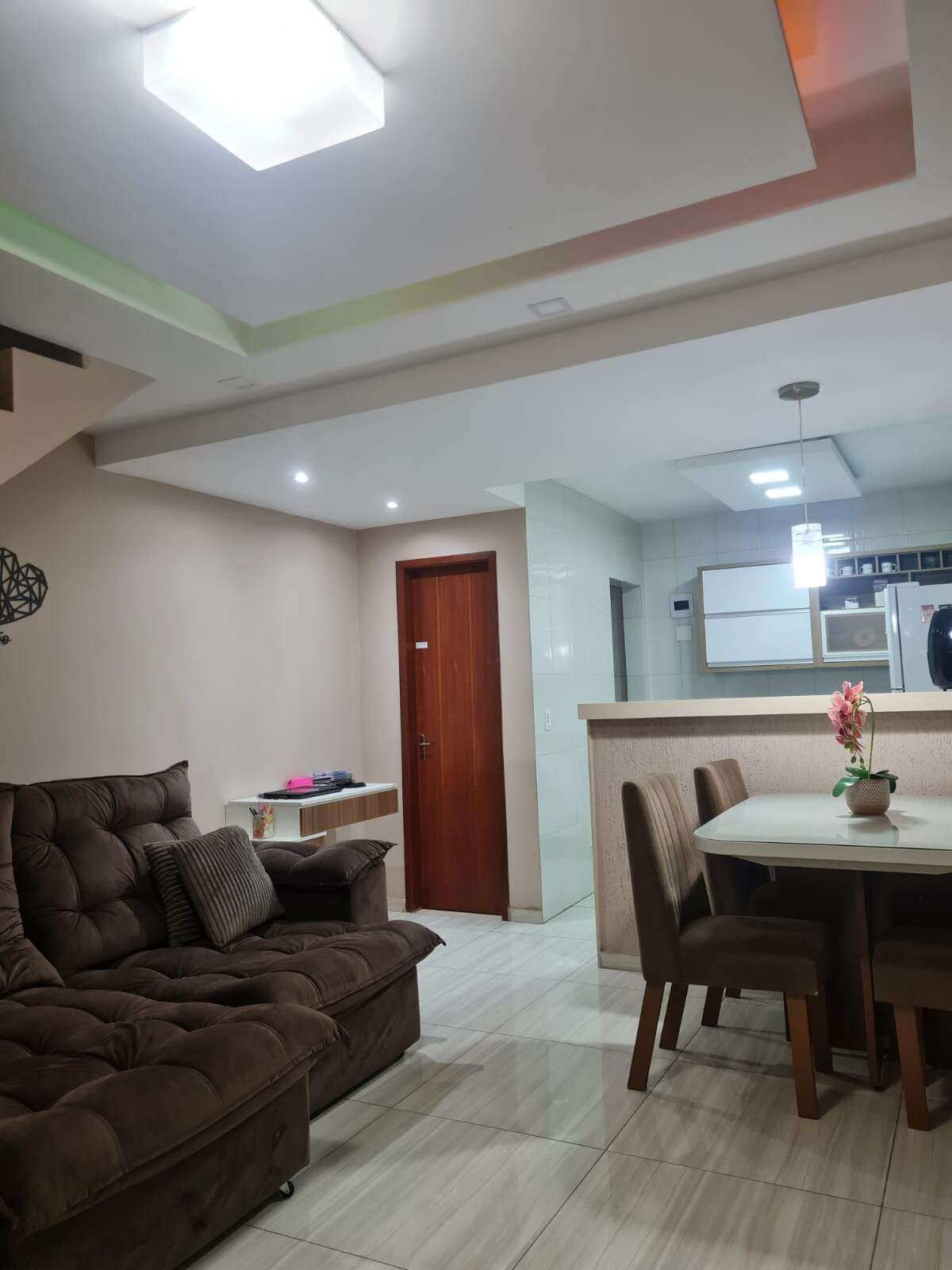 Casa para venda ou locação com 2 quartos - Cascadura,Rio de Janeiro