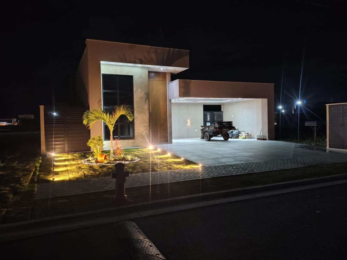  - Casa à venda, no TERRAS ALPHAVILLE em Cabo Frio, Ogiva, com 2 quartos, 185m²