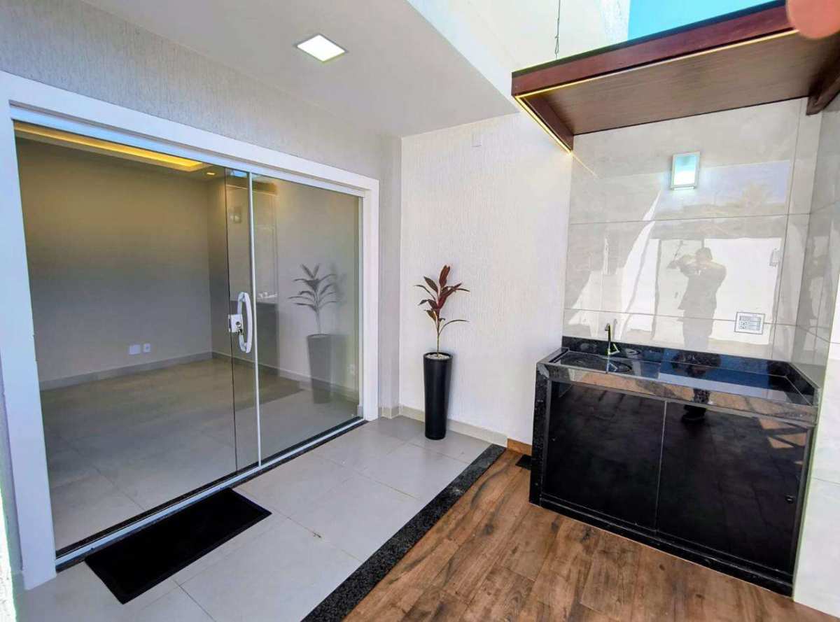  - Casa à venda, no CONDOMINIO DOS PASSAROS em Cabo Frio, Ogiva, com 2 quartos, 60m²