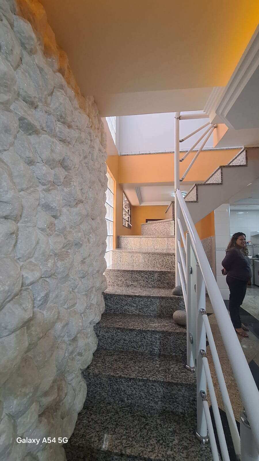  - Casa à venda em Rio de Janeiro, Realengo, com 3 quartos, 250m²