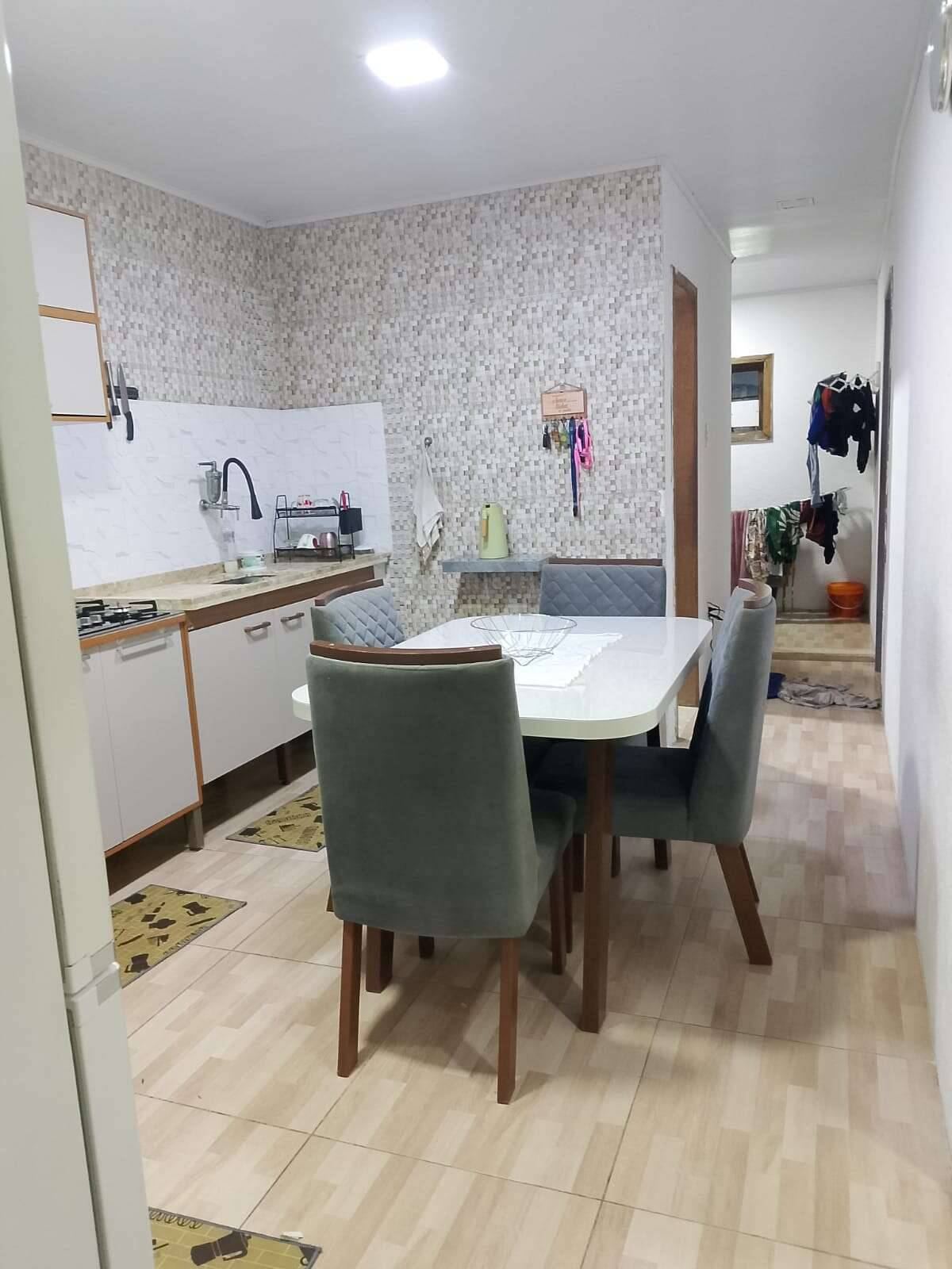  - Casa à venda em Rio de Janeiro, Santa Cruz, com 2 quartos, 96m²