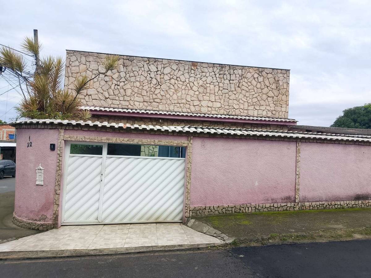 Casa à venda em Rio de Janeiro, Santa Cruz, com 3 quartos, 180m² - Imóveis Montalvão
