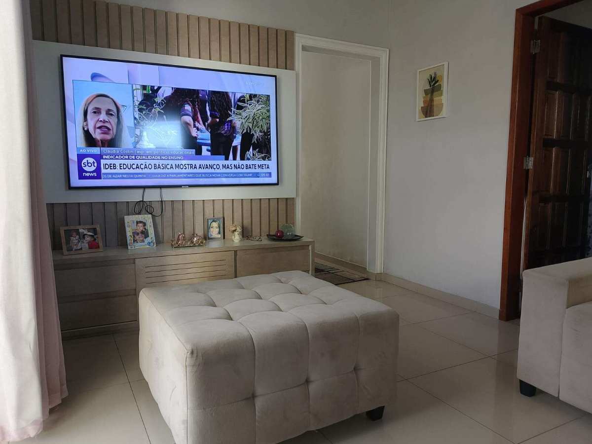  - Casa à venda em Rio de Janeiro, Santa Cruz, com 4 quartos, 228m²