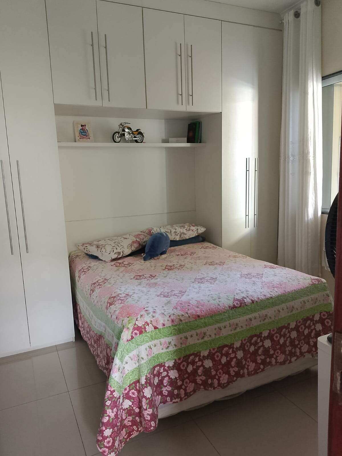  - Casa à venda em Rio de Janeiro, Santa Cruz, com 4 quartos, 228m²