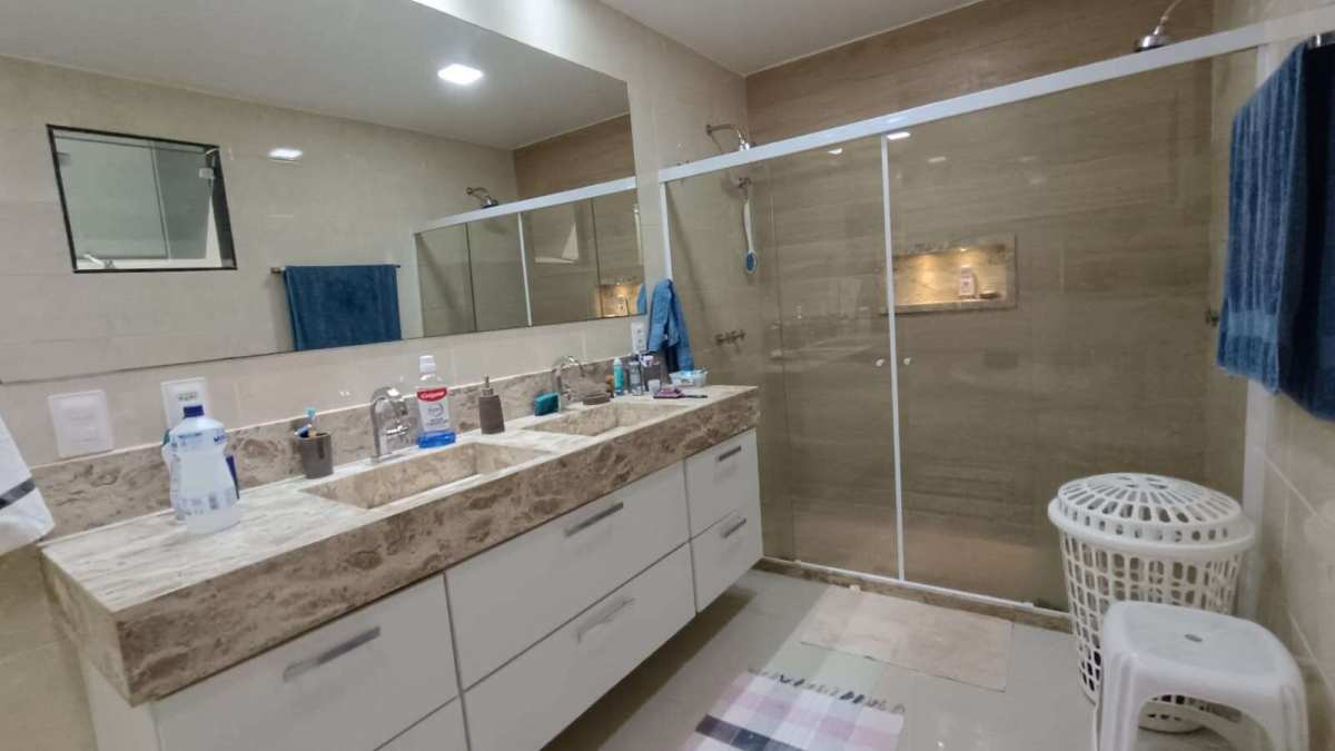  - Casa à venda em Rio de Janeiro, Vargem Grande, com 4 quartos, 367m²