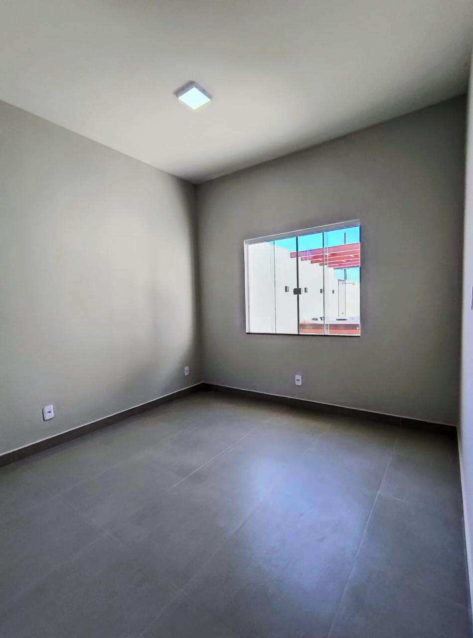  - Casa à venda, no CONDOMINIO DOS PASSAROS em Cabo Frio, Ogiva, com 2 quartos, 60m²