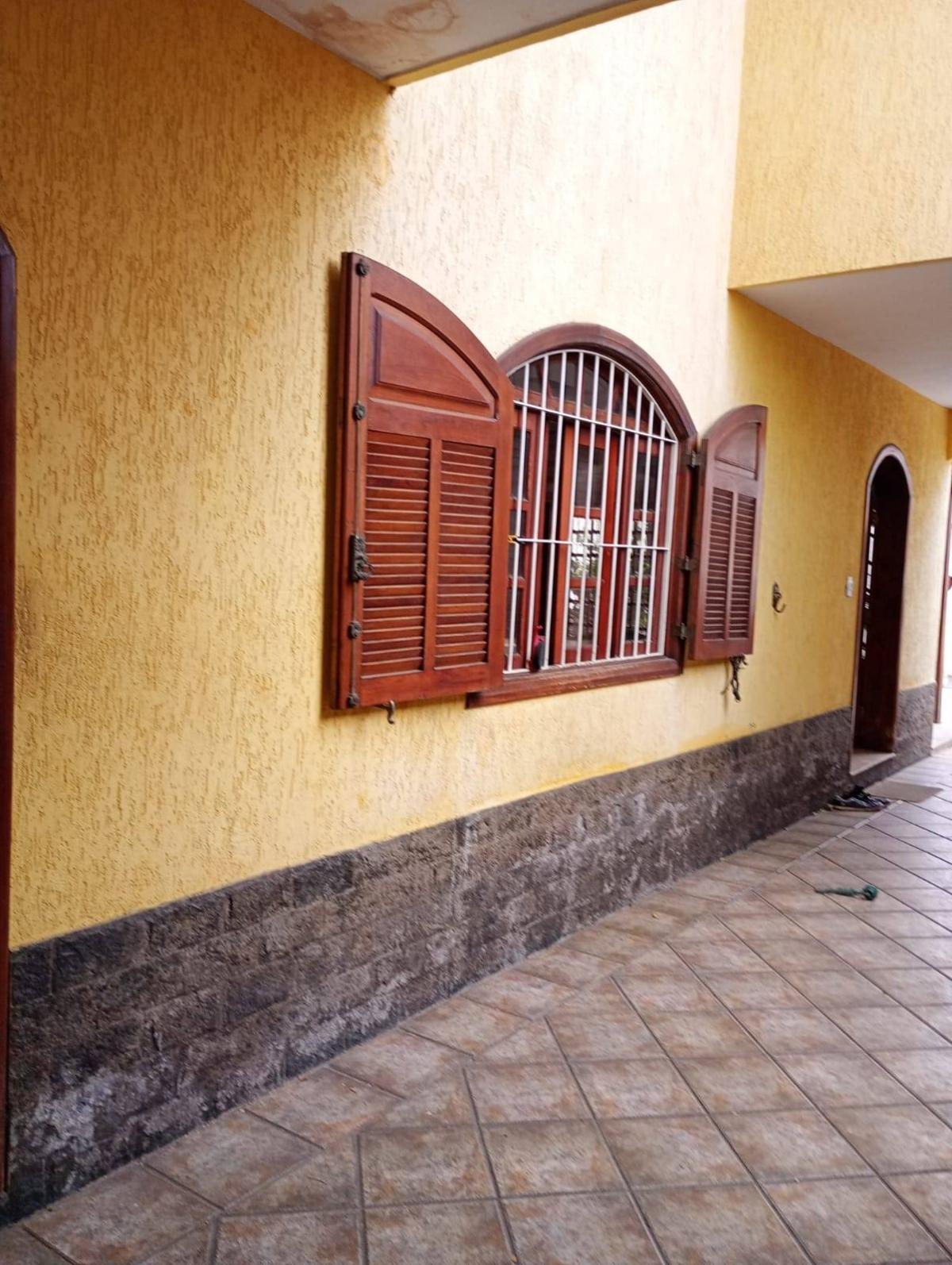 Casa à venda com 3 quartos, 200m² - Centro,Nilópolis