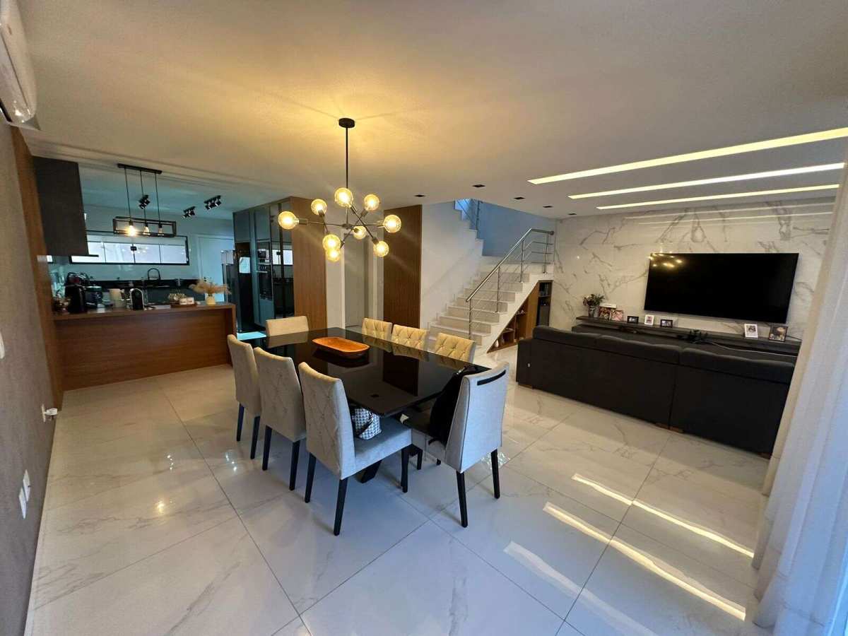 Casa à venda com 6 quartos, 488m² - Recreio dos Bandeirantes,Rio de Janeiro