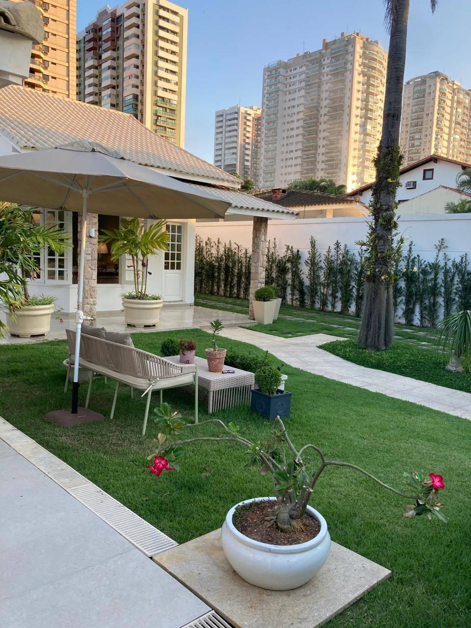 Casa à venda com 4 quartos, 600m² - Barra da Tijuca,Rio de Janeiro