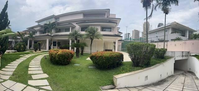  - Casa à venda, no Condomínio Alameda dos Eucaliptos,  em Rio de Janeiro, Barra da Tijuca, com 7 quartos, 830m²
