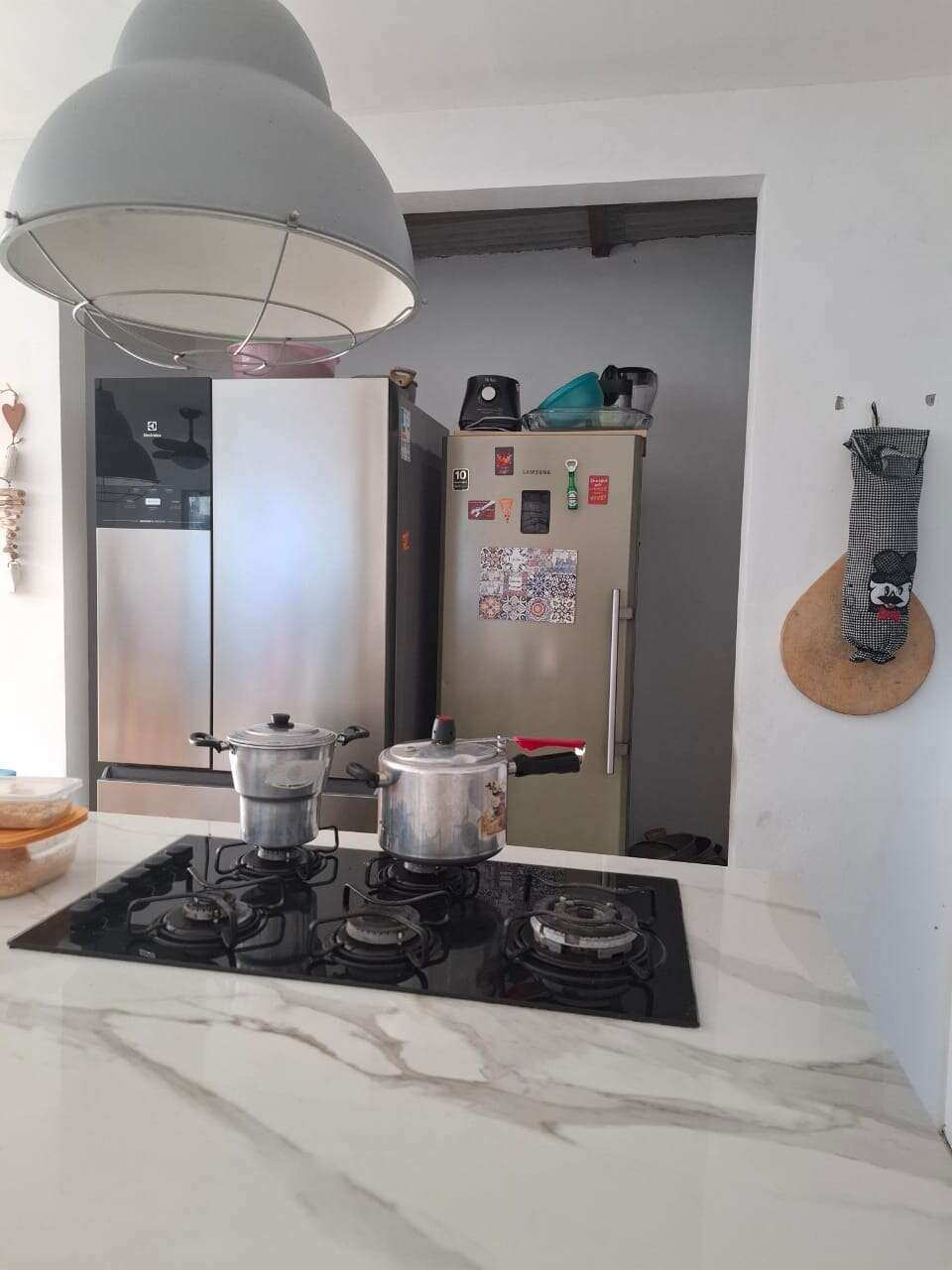  - Oportunidade em Vargem Grande: Casa Triplex com Vista Privilegiada para as Montanhas!