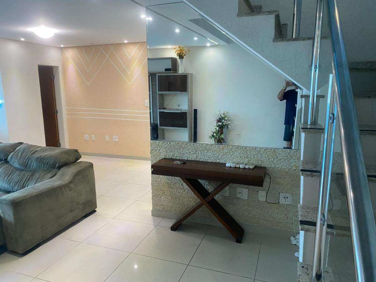  - Cobertura à venda em Cabo Frio, Vila Nova, com 4 quartos, 294m²