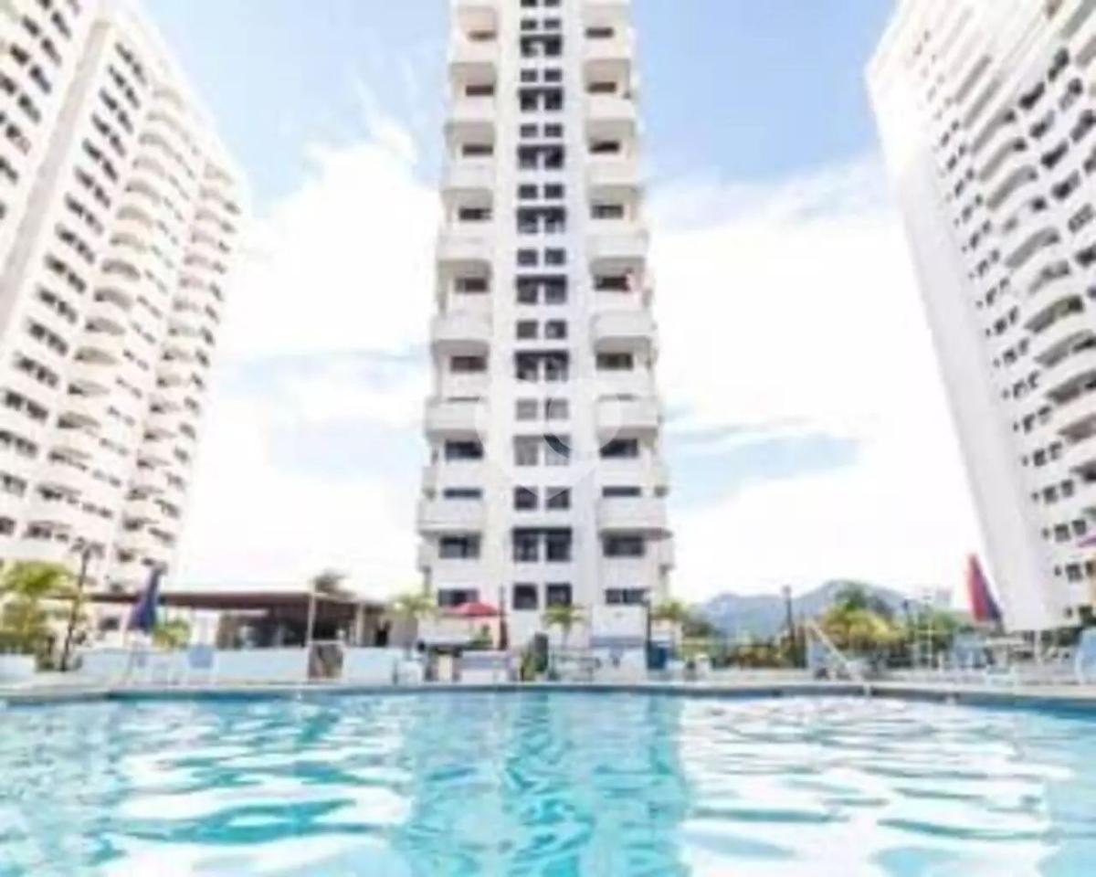  - Apartamento à venda, no Condomínio Barra Balli,  em Rio de Janeiro, Barra da Tijuca, com 2 quartos, 71m²